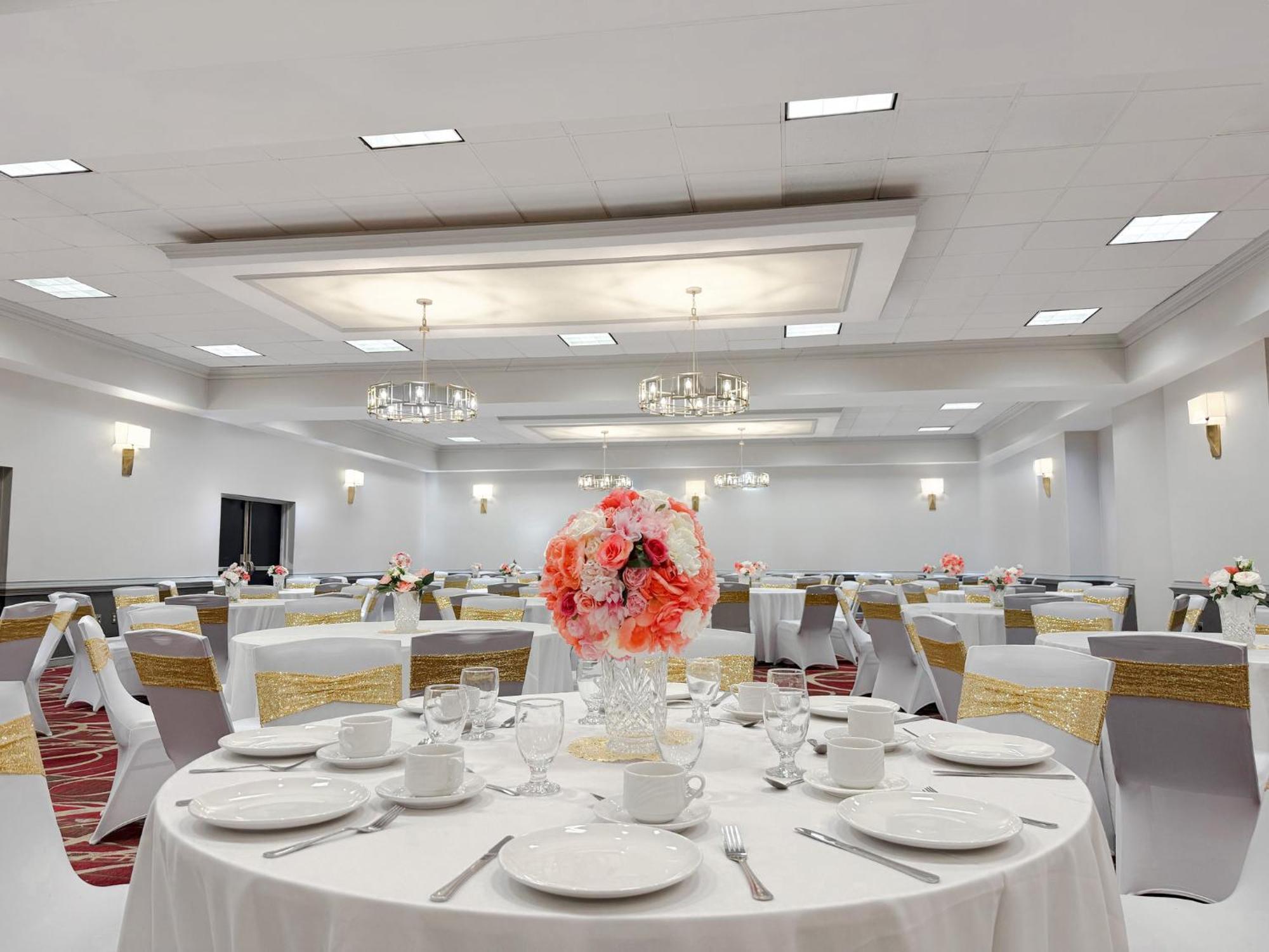 Crowne Plaza Newark Airport By Ihg Otel Elizabeth Dış mekan fotoğraf